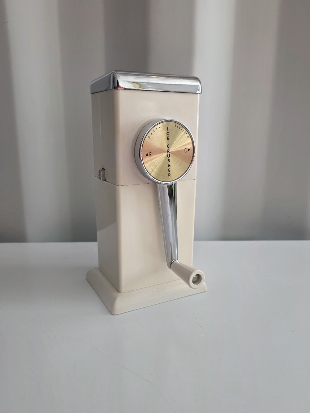 Vintage Magic Hostess Hand-Crank Ice Crusher